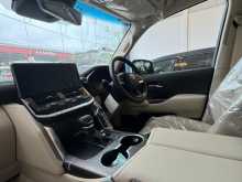 https://riyasewana.com/uploads/toyota-lc300-24102258372.jpg