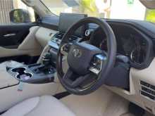 https://riyasewana.com/uploads/toyota-lc300-zx-23194008103.jpg