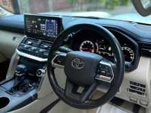 https://riyasewana.com/uploads/toyota-lc300-zx-2612085522102.jpg