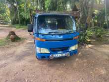 Toyota Dyna 2002 Lorry