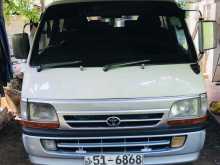 Toyota LH 102 1990 Van