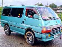 Toyota LH 102 GL 1991 Van