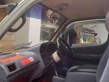 https://riyasewana.com/uploads/toyota-lh-102-191738436325.jpg