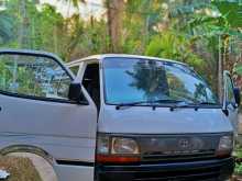 Toyota LH102 HIACE 1990 Van