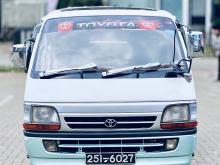 Toyota LH 102 SUPER GL 1993 Van