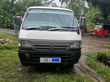 Toyota Dolphin LH102 1990 Van