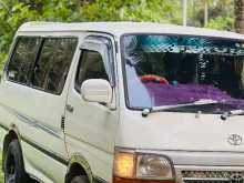 Toyota LH102 1993 Van