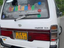 Toyota Dolphin LH102 1991 Van