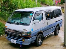 Toyota Dolphin LH102 1992 Van