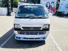 Toyota LH102 1990 Van