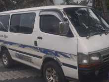 Toyota LH102 1991 Van