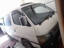 Toyota LH102 1992 Van