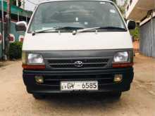 Toyota LH 103 1998 Van