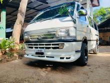 Toyota LH113 1991 Van