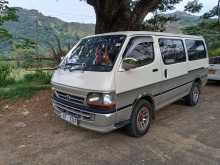 Toyota Dolphin LH113 1998 Van