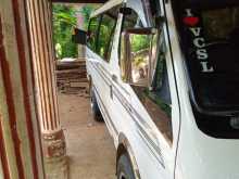 https://riyasewana.com/uploads/toyota-lh-113-1992-1213081312042.jpg