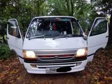 Toyota LH113 1992 Van