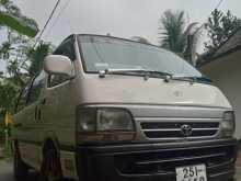 Toyota LH113 Long 1993 Van