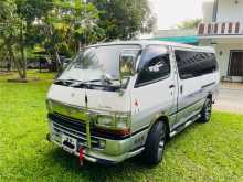 Toyota Dolphin LH113 1993 Van