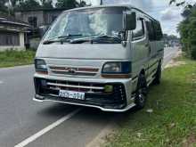 Toyota Dolphin LH113 1995 Van