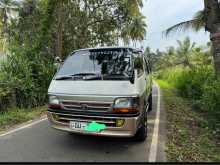 Toyota LH113 Long 1997 Van