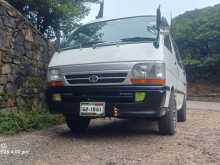 Toyota LH 125 1990 Van