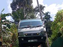 Toyota Lh 172 Dolphin 1998 Van