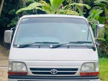 Toyota LH 172 Dolphin 1999 Van