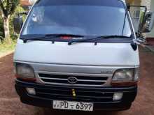 Toyota LH 172 2001 Van