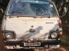 Toyota LH20 1985 Van