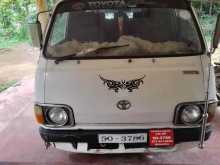 Toyota LH20 1982 Van