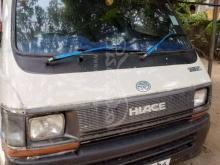 Toyota LH30 1987 Van