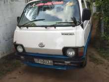 Toyota LH30 1982 Van