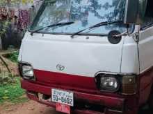 Toyota LH30 1985 Van