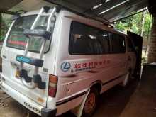 Toyota LH30 1990 Van