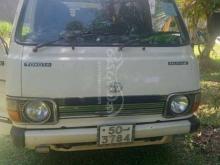 Toyota LH30 1981 Van