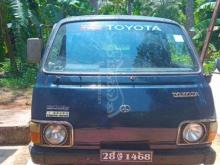 Toyota LH30 1979 Van