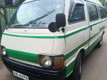 Toyota LH 40B LONG 1982 Van