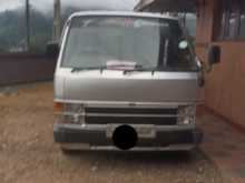 https://riyasewana.com/uploads/toyota-lh-61-1988-186340612972.jpg
