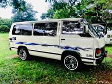 Toyota LH61 1988 Van
