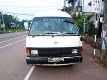 Toyota LH61 1988 Van