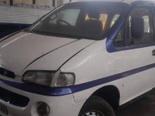 Toyota LH61 1985 Van