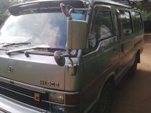 Toyota LH61 1988 Van