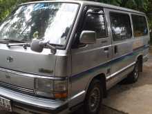 Toyota LH61G Super Custom 1989 Van