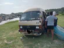Toyota LH 71 1988 Van