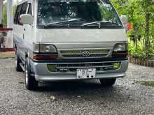 Toyota Lh102 1991 Van