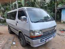 Toyota LH102 1990 Van