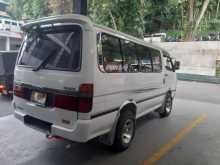 Toyota LH102 1990 Van