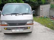 Toyota LH102 HIACE DOLPHIN 1993 Van