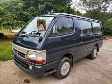 Toyota LH102 Super GL 1993 Van